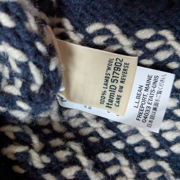 L.L. Bean Blue and White Chunky Knit Cardigan - Picture 5 of 7